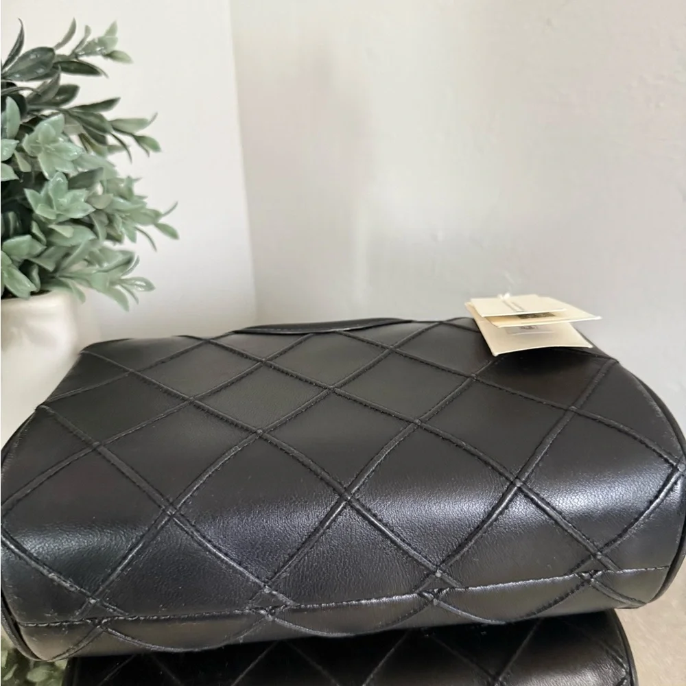 SMALL FLEMING SOFT SHOULDER BAG